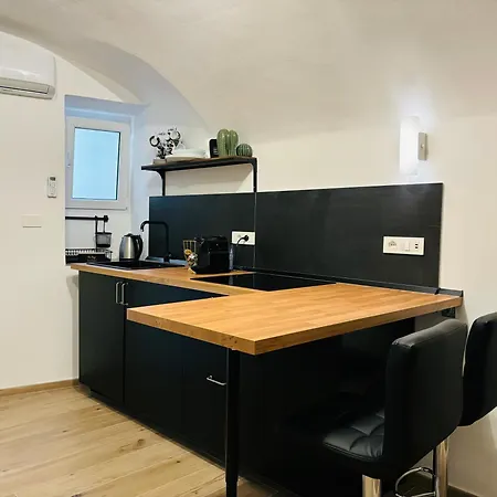 La Petite Apartment Sanremo
